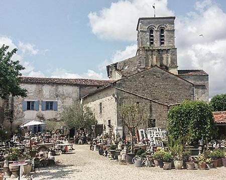 Le Vieux Prieure Bed and Breakfast Cressé Exteriör bild